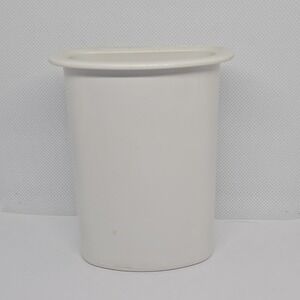 West Bend Food Processor Model 6491  Replacement‎ Part, Food Pusher
